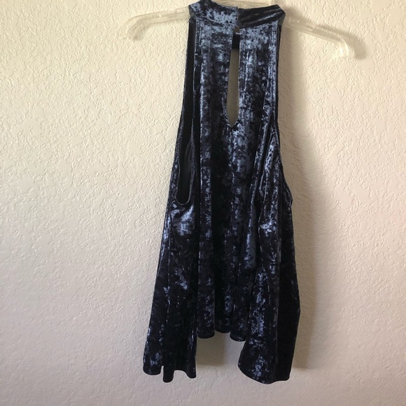 NWT American Eagle Blue Velvet Choker Top large - Picture 4 of 6